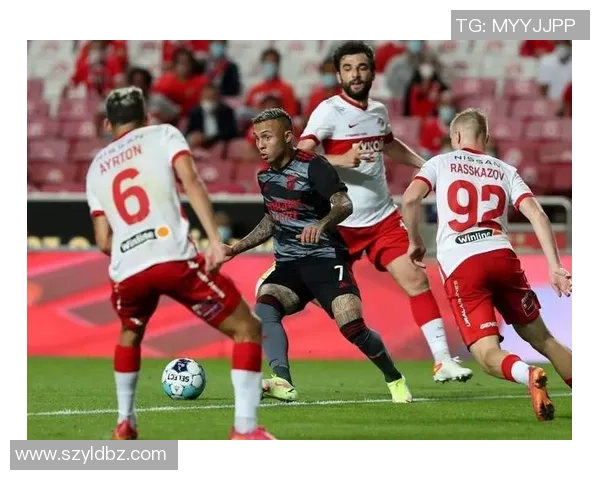 西甲精彩对决本菲卡大胜尤文图斯帽子戏法引爆全场热情