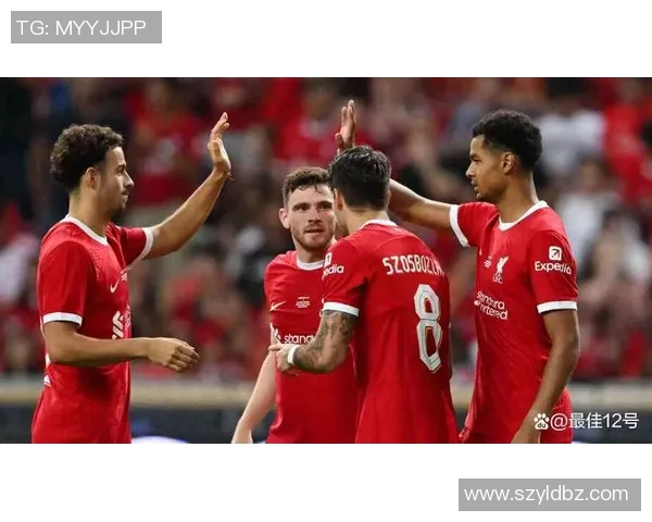 足总杯激战利物浦与拜仁握手言和乌龙球引发全场热议与转会传闻
