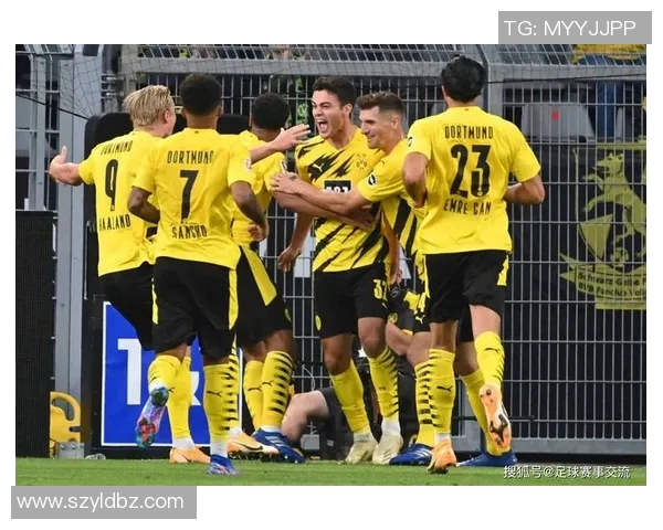 足总杯精彩对决多特蒙德6-2大胜AC米兰战术解析与精彩瞬间回顾
